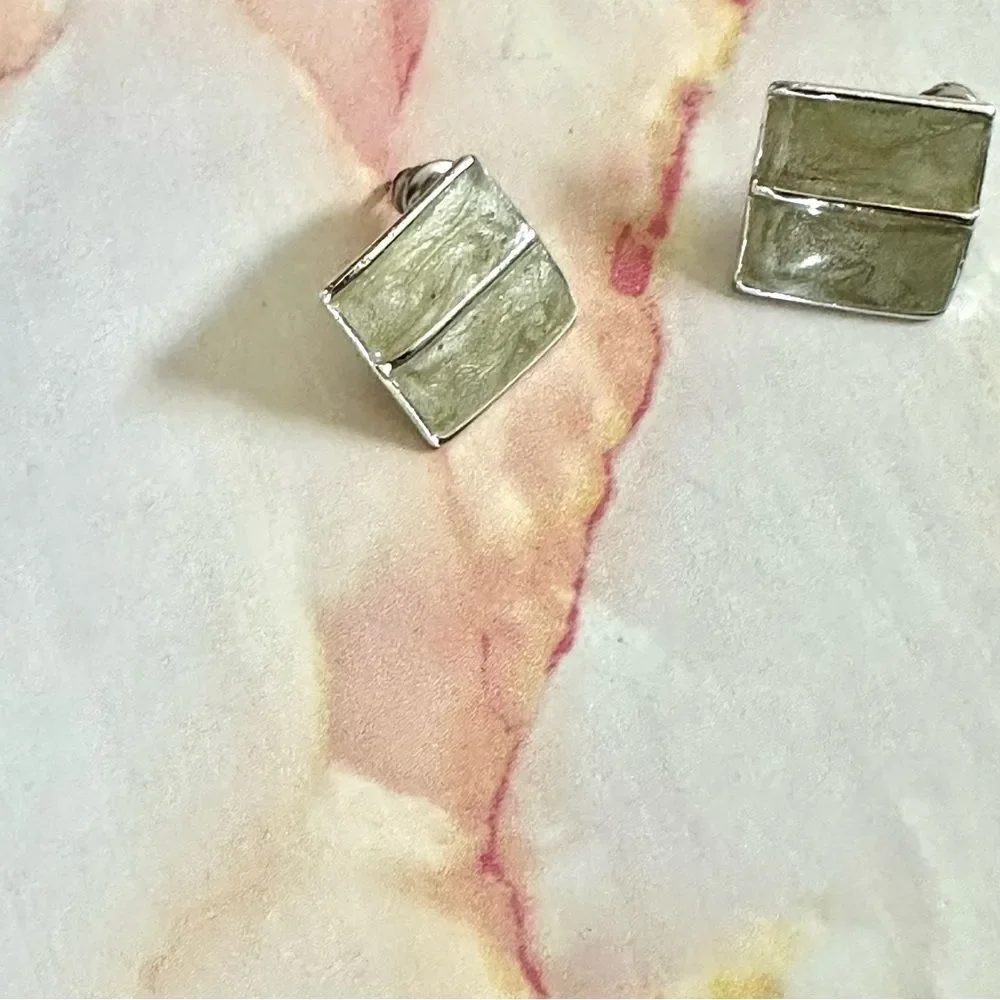 Silver tone and green post earrings